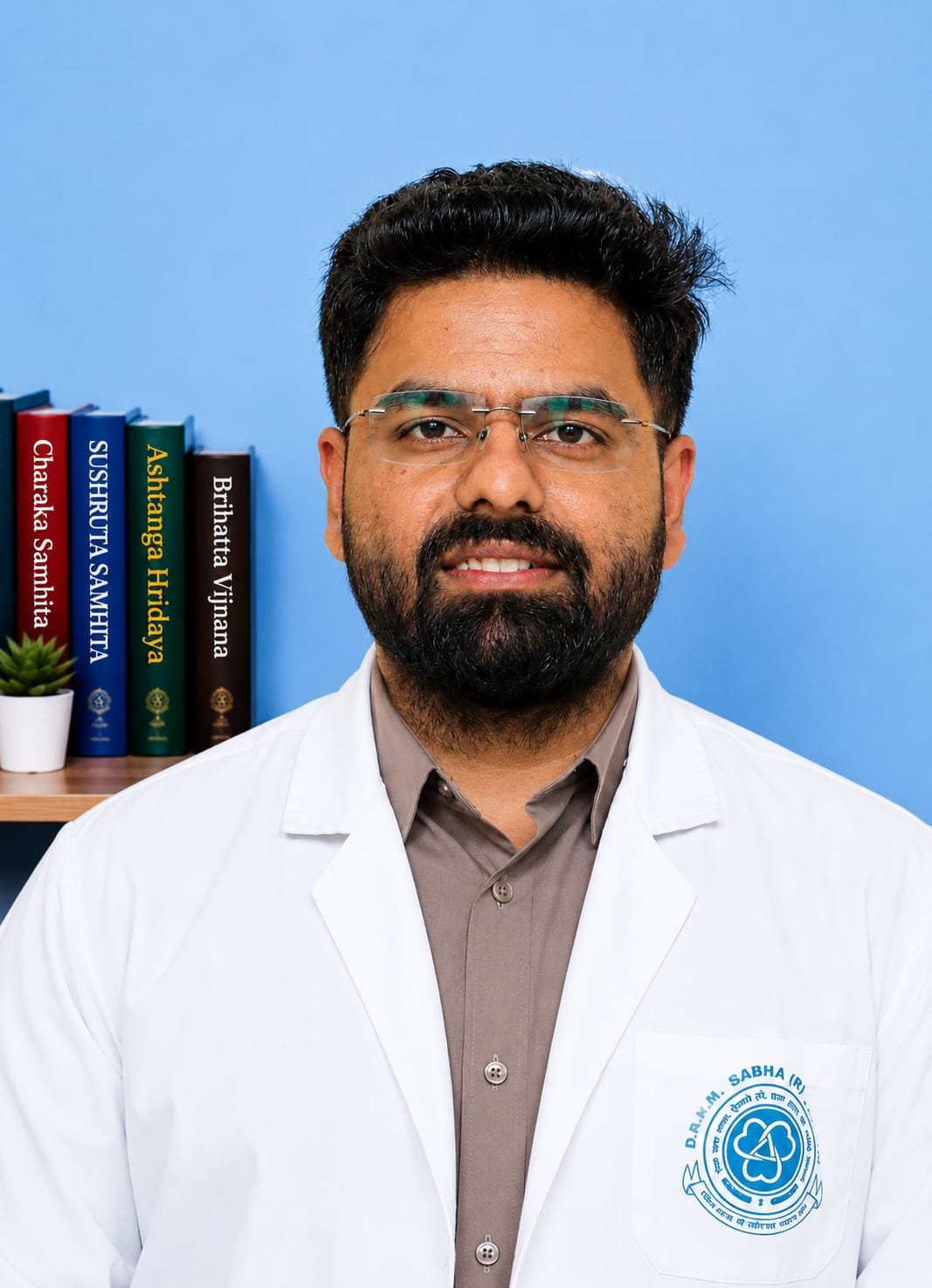 Dr Adarsh Manohar Shahapurkar